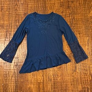 Navy Asymmetrical Ruffle Hem Top Lace Bell Sleeves Women’s Medium Boho Boutique